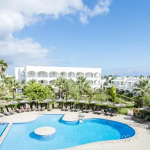 https://ona-village-cala-dor.allmallorcahotels.com